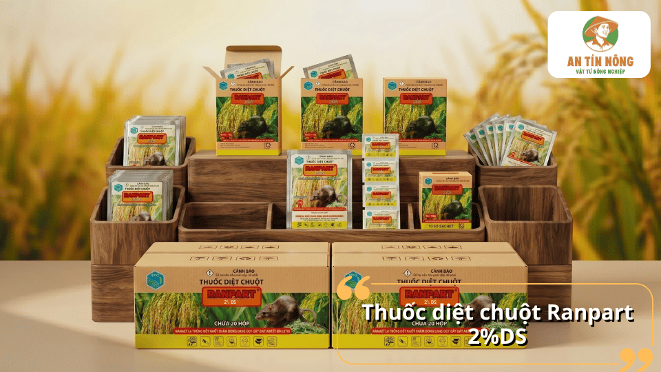 Thuốc diệt chuột Ranpart 2%DS với mồi hấp dẫn giúp tiêu diệt chuột nhanh, góp phần bảo vệ cây trồng, vật nuôi và kho chứa.